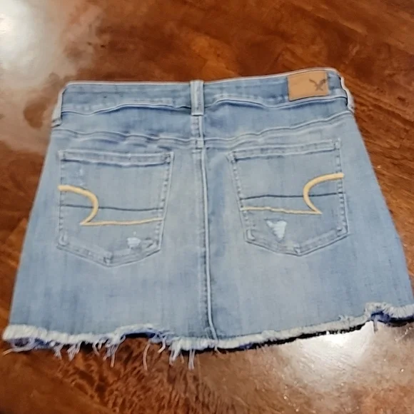 American Eagle Denim Jean Mini Skirt - Picture 4 of 4